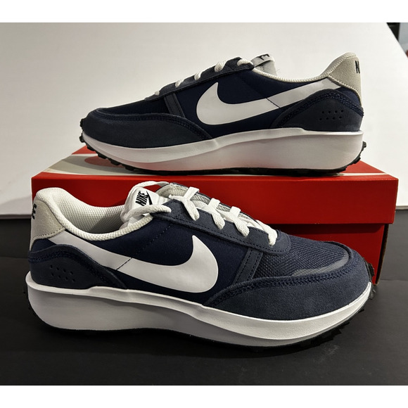 Size 9 MENS - Nike Waffle Debut Midnight Navy NEW IN BOX main image 4